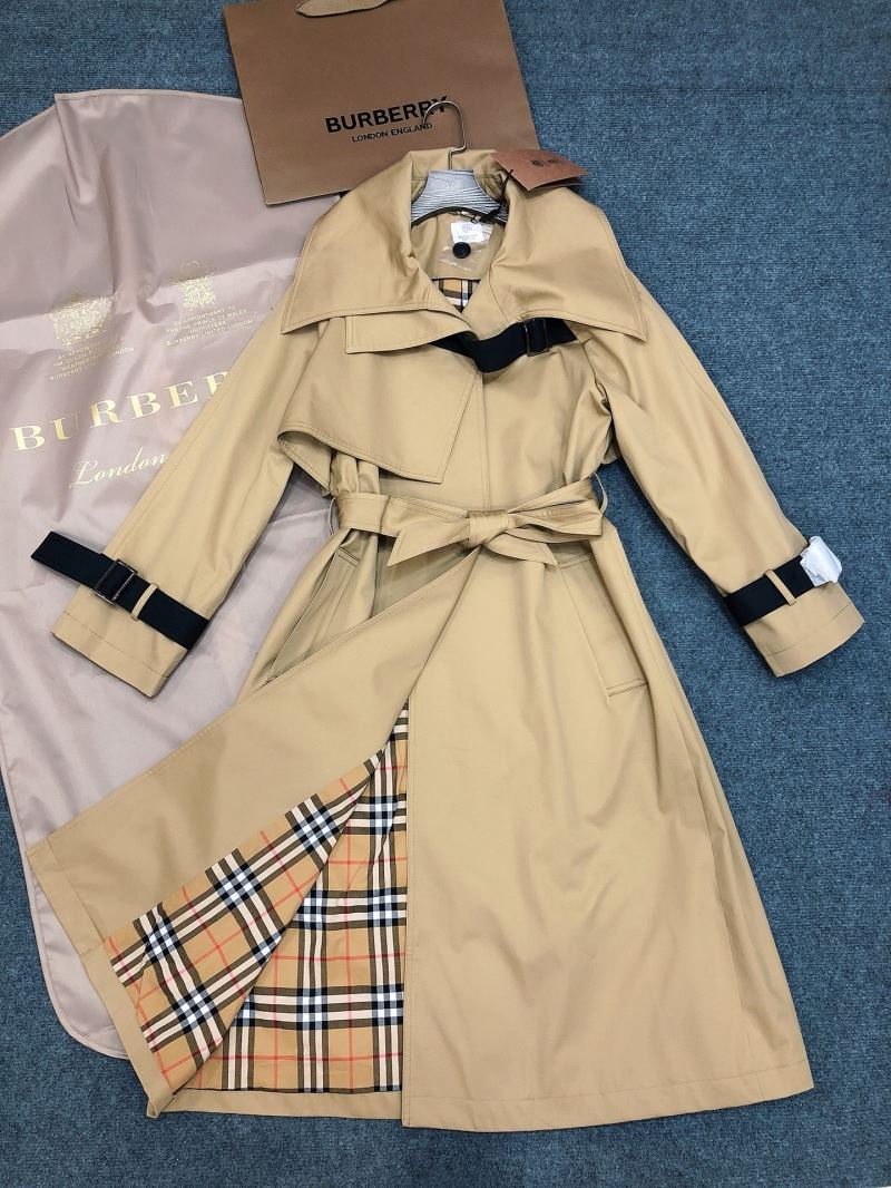 Burberry Outwear